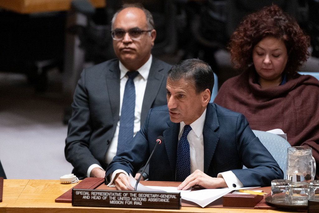 Глава МООНСИ Мохамед Аль-Хасан.